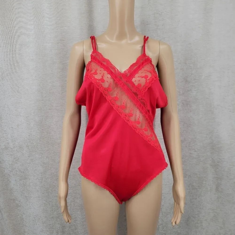 JcPenny Vintage Red Lace Bodysuit Nylon Valentine's Day Coquettegirl